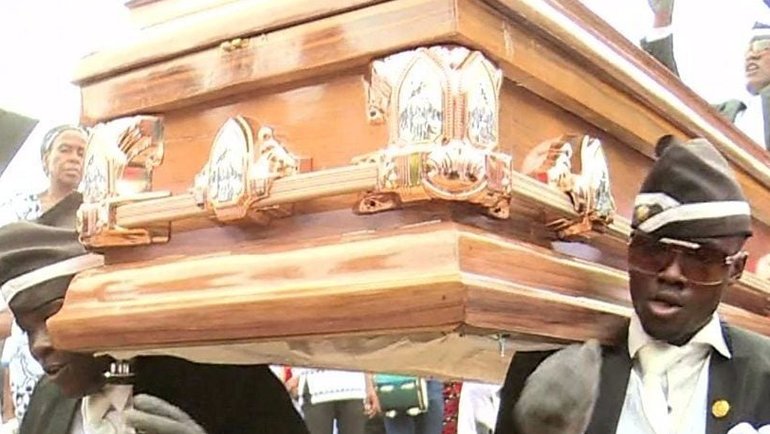 Tabutla dans eden adamlar asl�nda kimdi? Ger�ek hikayeleri nedir?